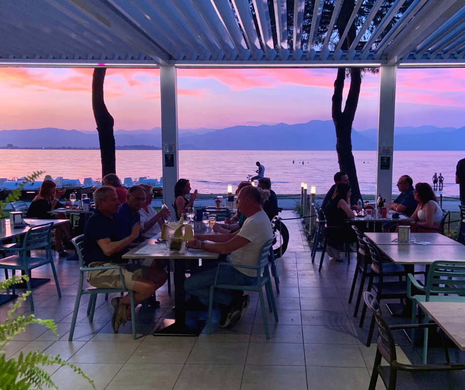 Tramonto punta grò